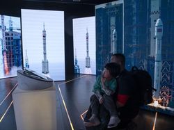 Melihat Ambisius China di Luar Angkasa Lewat Pameran Antariksa