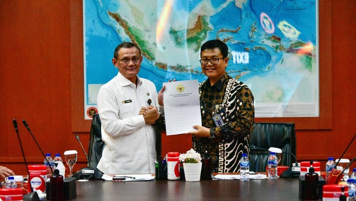 Sekretaris Utama BNPT RI Bangbang Surono dalam exit meeting bersama BPK RI.