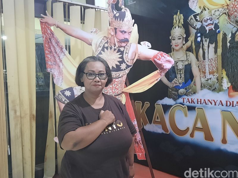 Sutradara Wayang Orang Sriwedari, Harsini