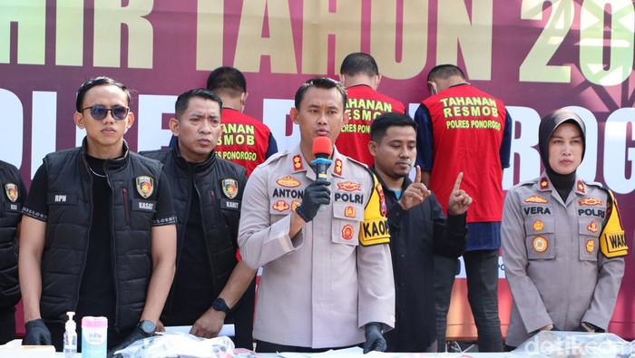 Tiga komplotan pengganjal ATM di Ponorogo diungkap