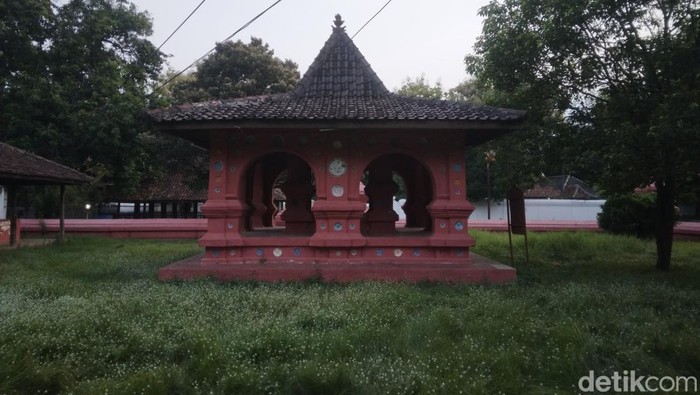Bangunan Ksiti Hinggil di Keraton Kanoman Kota Cirebon.