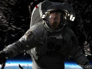 Sinopsis Film Moon Fall: Menyingkap Teori Konspirasi di Bulan