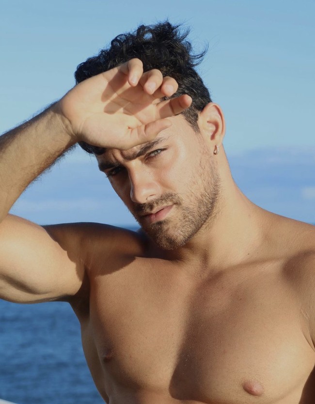 Aktor Spanyol Austin Palao menempati urutan ke-6.  (Foto: Instagram)