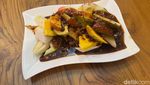 Segar! Es Kepal Rainbow hingga Es Cendol Durian dari Mataram
