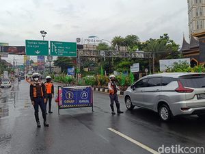 Gage Diberlakukan, Mobil Pelat Ganjil Menuju Jalur Puncak Diputar Balik