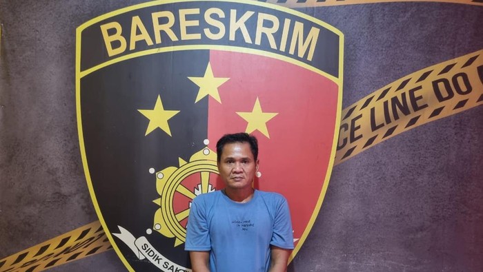 Ilham pelaku pencuri minyak milik Pertamina diamankan polisi.