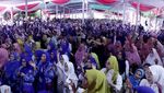 Kala Ribuan Orang Berkumpul Gelar Doa & Zikir Akhir Tahun