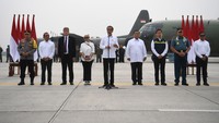 Bala bantuan pun terus mengalir dari seluruh dunia. Indonesia mengirim bantuan kemanusiaan  dengan total 51,5 ton. Pelepasan bantuan kala itu dipimpin oleh Presien Jokowi. ANTARA FOTO/AKBAR NUGROHO GUMAY