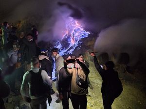Kawah Ijen Ditutup Mulai 3 Januari Ya!