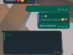 Kumpulan Chat WhatsApp Typo Bikin Ngakak Parah
