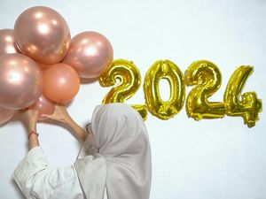 KuTips: Life Hacks! Karet Gelang untuk Dekorasi Balon Tahun Baru