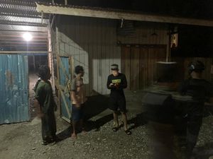 Pria di Yahukimo Ditikam OTK di Teras Rumah, Polisi Buru Pelaku