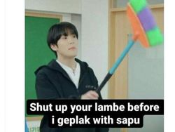 Meme Pilot Selingkuh dengan Pramugari Pakai Discord