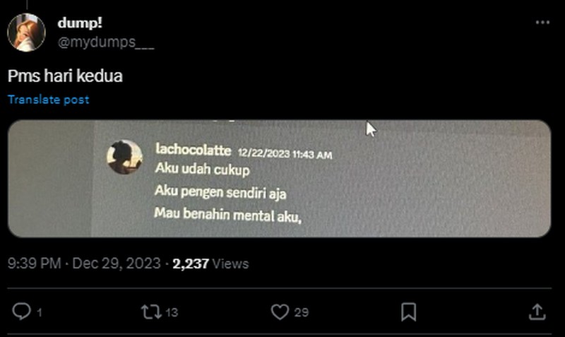 Kabar sedih menimpa seleb TikTok, Ira Nandha, yang diselingkuhi suaminya seorang pilot. Hal ini mengundang perhatian netizen. Banyak yang membuat memenya.