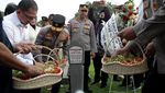 Momen Tabur Bunga di TMP Kalibata untuk Peringati HUT Satpam Nasional Ke-43