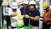 Kemudian Bayu juga menambahkan bahwa stok beras yang dikuasai BULOG saat ini ada sebanyak 1,15 juta ton dan ditambah dengan stok beras impor dalam perjalanan sehingga jumlahnya sangat aman untuk kebutuhan penyaluran dan mampu menjaga stabilitas harga di tahun 2024.