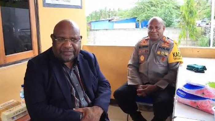 Presiden GIDI dan Kapolda Papua. Dokumen Istimewa