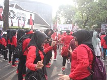Ratusan Emak-emak Ikut Senam di Markas Pemenangan Ganjar-Mahfud