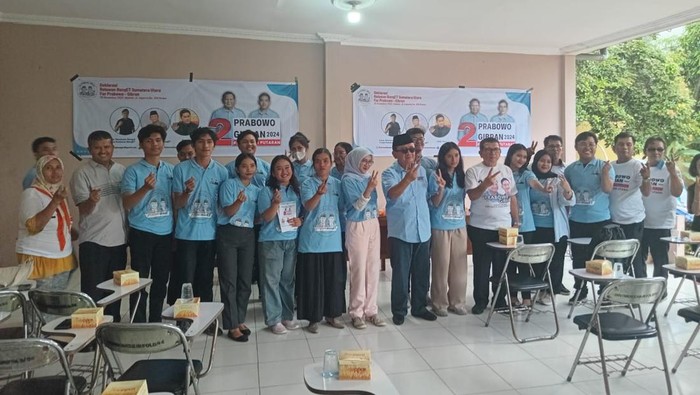 Relawan BangET deklarasikan dukungan ke Prabowo-Gibran di Pilpres 2024 (Istimewa/Dok. Relawan BangET)