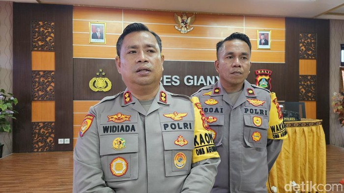 Rilis akhir tahun 2023 di aula Polres Gianyar, Sabtu (30/12/2023). (Foto : Putu Krista / detikBali).
