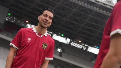 7 Pesepakbola Termahal di Zona AFF, Thom Haye Nomor 2