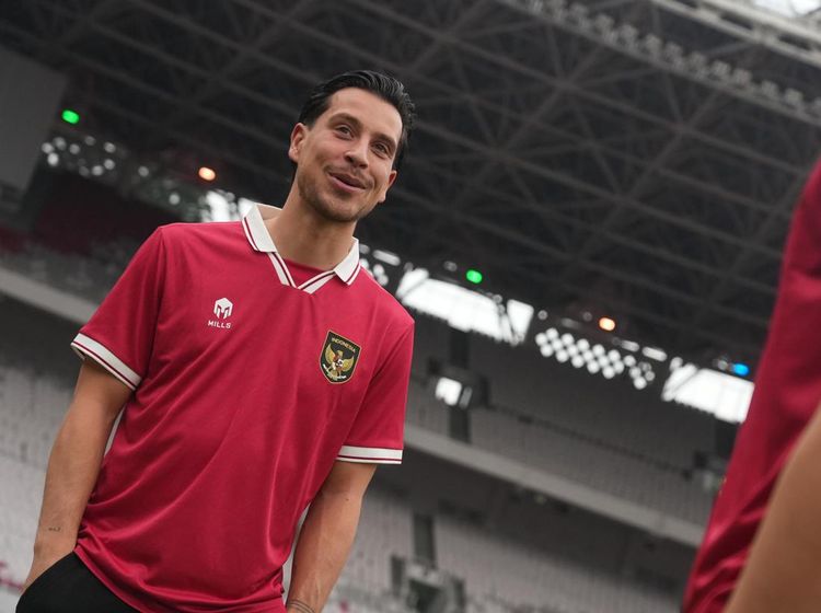 7 Pesepakbola Termahal di Zona AFF, Thom Haye Nomor 2