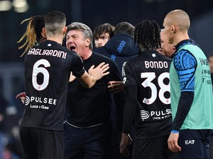 Napoli Vs Monza: Pelatih Kedua Tim Diusir, Laga Berakhir Imbang