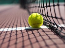 Strategi Bermain Ganda di Tenis: Komunikasi dan Posisi