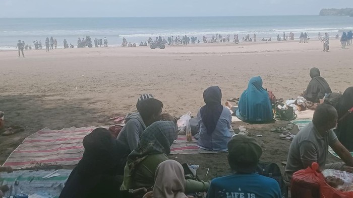 Pantai Serang Blitar
