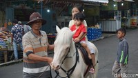 Wisata berkuda di Wana Wisata Padusan/Foto: Enggran Eko Budianto/detikJatim