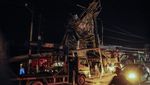 Rangka Atap Rumah di Pandeglang Nyangkut di Kabel Listrik