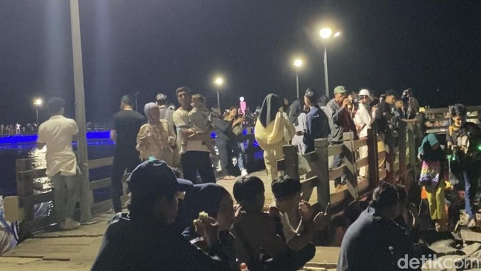 Situasi Ancol pada malam tahun baru 2024