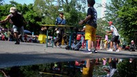 Pemerintah Kota Solo juga akan menggelar Car Free Night jelang perayaan malam Tahun Baru 2024 guna mendongkrak kunjungan wisatawan di Kota Solo.