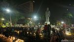 Taman Apsari Surabaya Mulai Dipadati Warga Jelang Pergantian Tahun