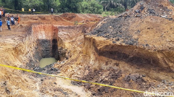 Tambang baru bara ilegal yang longsor di Muara Enim, Sumsel