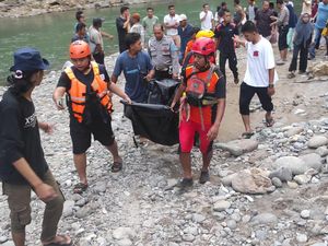 Bayi 2 Tahun Tewas Usai Lompat saat Naik Perahu Bareng Ortu di Sergai