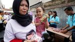 Tularkan Sejuta Kebaikan dengan Berbagi Susu Gratis di Jakarta