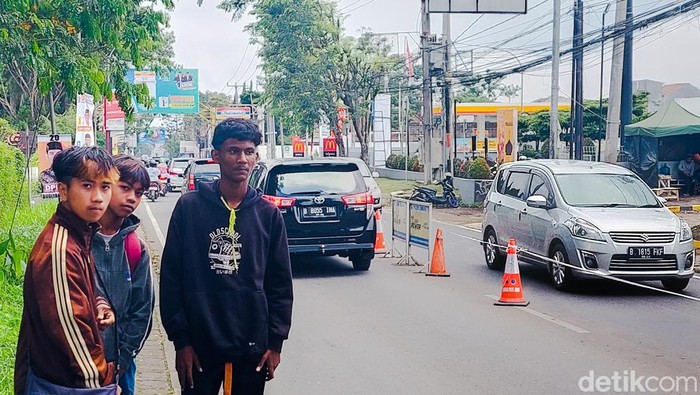 3 Pelajar Asal Purwakarta Menyetop Pikap Demi Tumpangan ke Pangandaran