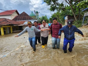 Curah Hujan Tinggi, BPBD Jambi Minta Warga Waspada Banjir-Longsor