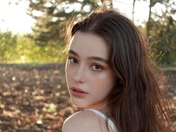 10 Foto Dasha Taran, Wanita Tercantik dari Rusia Kalahkan Lisa Blackpink