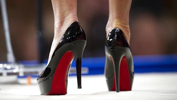 Jual louboutin new arrivals
