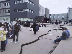 Jepang Turunkan Peringatan Tsunami Usai Gempa M 7,5 Jadi Imbauan