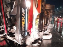 Pelajaran Penting Insiden Maut Bus Terguling di Japek yang Tewaskan 6 Orang