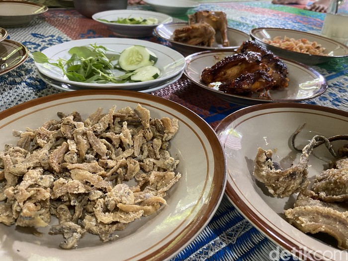 Kuliner ikan wader di Wana Wisata Grape Madiun
