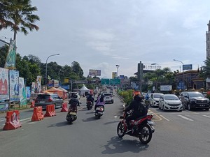 Lalin Puncak Ramai Lancar di Pagi Hari Pertama 2024