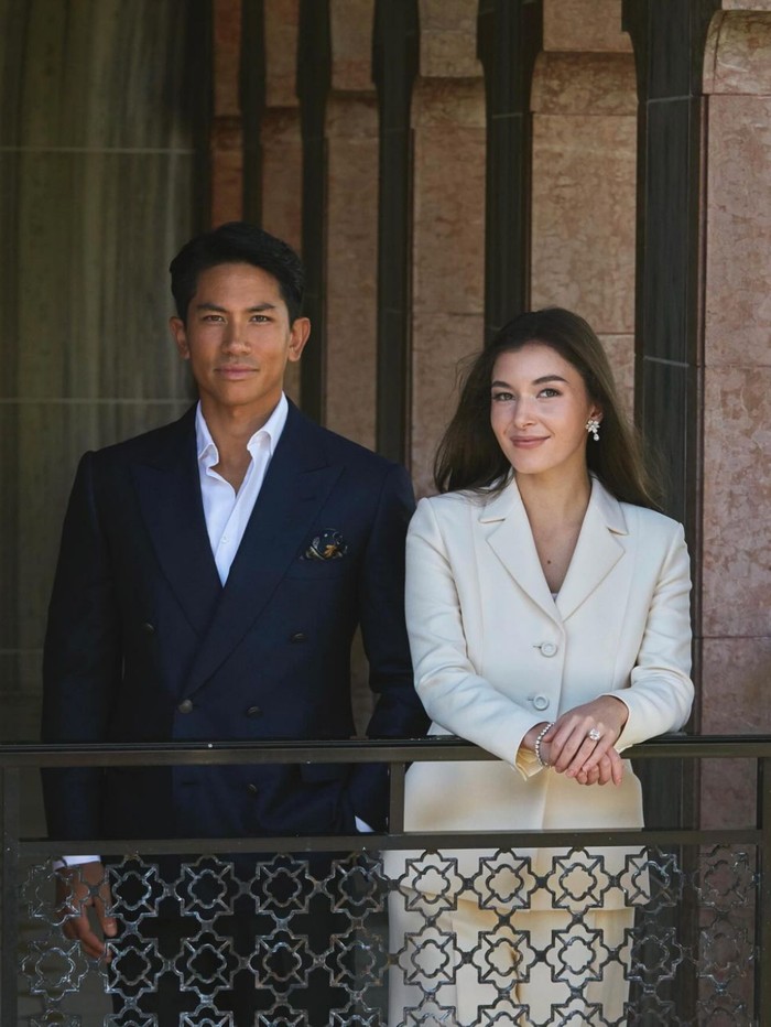 Pangeran Abdul Mateen dan Anisha Rosnah