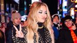 Potret Duck Face ala Rita Ora