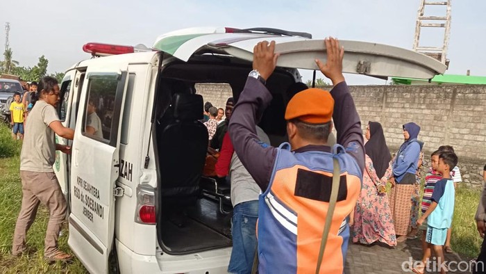 Pria di Jember tewas tertabrak kereta api usai diduga mabuk dan tertidur di rel
