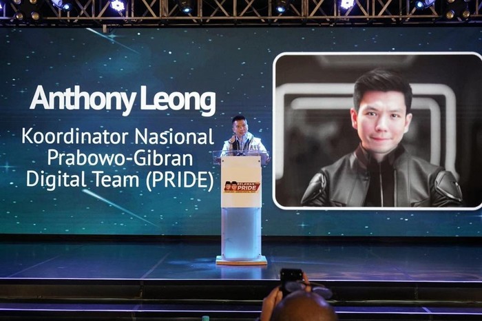 Relawan Prabowo-Gibran Digital Team (PRIDE) memecahkan rekor Museum Rekor Indonesia (MURI) sebagai Relawan Politik Pertama yang Menggunakan Kecerdasan Buatan