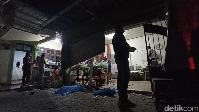 Rumah di Kota Blitar loakasi ditemukan 2 mayat perempuan